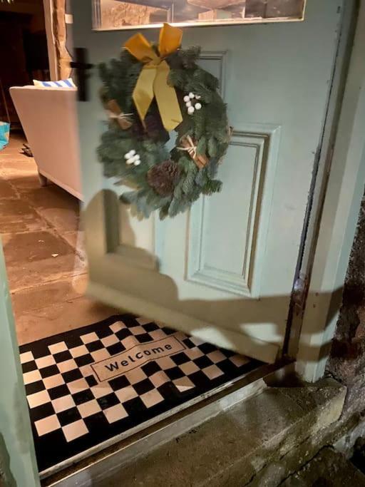 The Old Hat Shop كرومفورد المظهر الخارجي الصورة